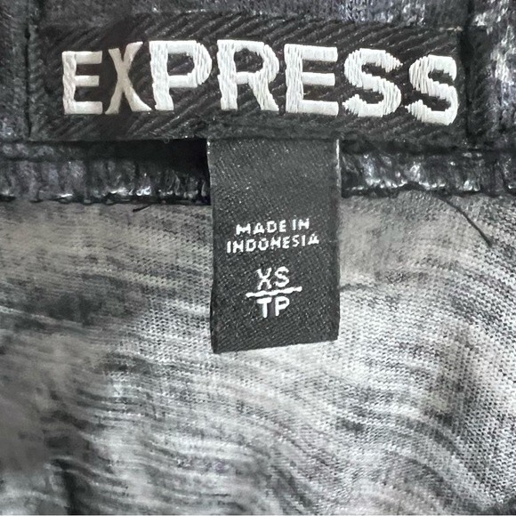 Express black and white tie dye with sheer hemline maxi dress size XS - Picture 7 of 8